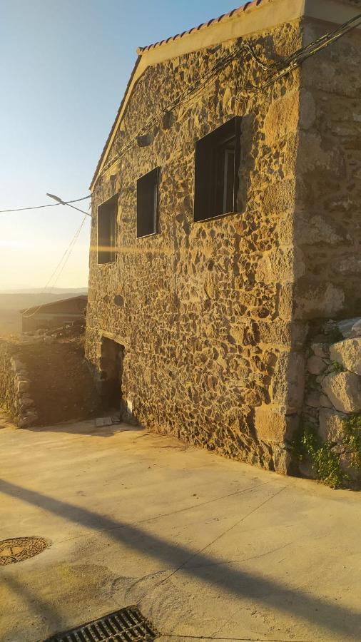 Villa La Casa De Abajo à Arroyomolinos de la Vera Extérieur photo